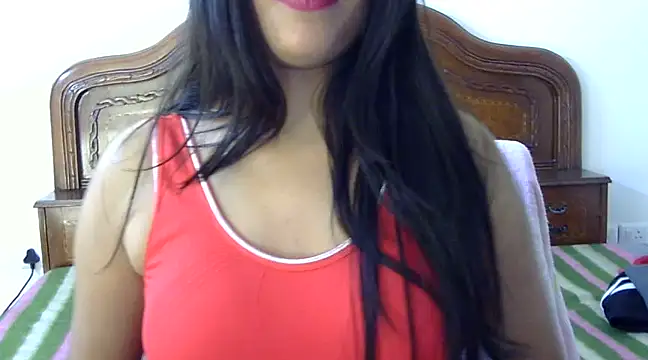 Snapshot of AniHeart chatting on January 27, 6:41 am AniHeart online show from January 27, 6:41 am