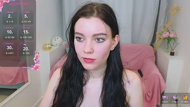 Snapshot of Lana__Cute_ chatting on February 25, 6:53 pm Lana Cute online show from February 25, 6:53 pm