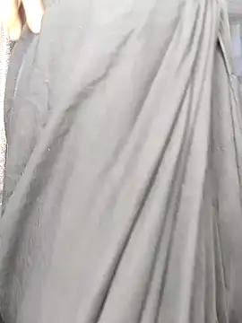 Snapshot of sexy_bhabhi69 chatting on February 8, 10:29 pm sexy bhabhi69 online show from February 8, 10:29 pm