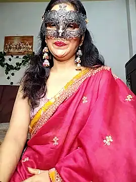 Snapshot of sexy_bhabhi69 chatting on September 10, 5:24 pm sexy bhabhi69 online show from September 10, 5:24 pm