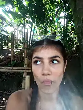 Snapshot of thamygomezz chatting on September 14, 4:06 pm thamygomezz online show from September 14, 4:06 pm