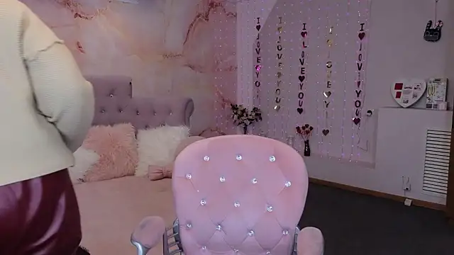 Snapshot of Penelope_Pinky chatting on March 14, 8:38 pm Penelope Pinky online show from March 14, 8:38 pm