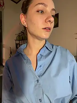 Snapshot of mi_michelle chatting on March 11, 5:46 pm mi michelle online show from March 11, 5:46 pm