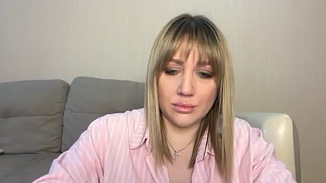 VickyLove047 online show from April 11, 6:51 am