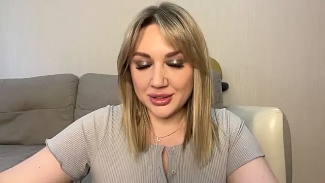 VickyLove047 online show from May 26, 8:43 am