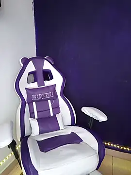 franchezkavegaaa online show from January 30, 5:39 pm