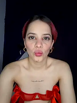 franchezkavegaaa online show from March 10, 2:37 pm