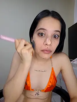 franchezkavegaaa online show from October 2, 12:01 pm