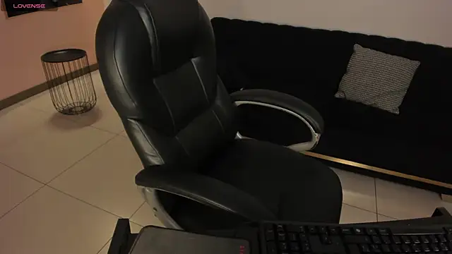 FernandaX1 online show from December 17, 10:54 am