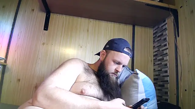 TinyDickBear online show from February 6, 10:29 am