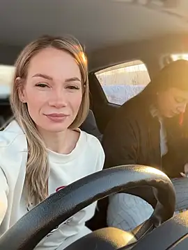 JulliaVegas online show from February 19, 2:23 am