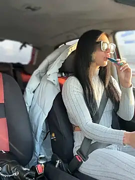 JulliaVegas online show from February 27, 2:32 am