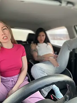 JulliaVegas online show from March 14, 5:27 am