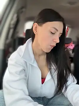 JulliaVegas online show from September 25, 1:42 am