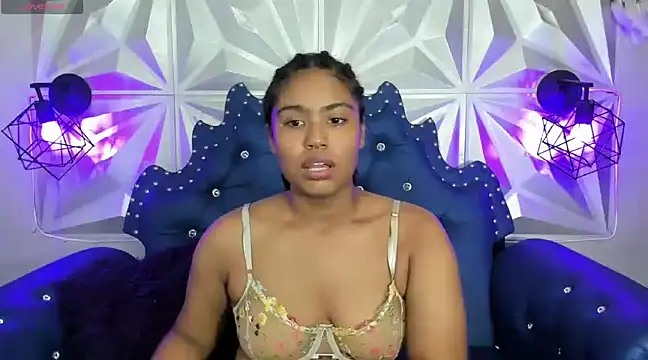Snapshot of kitty_pervertedx chatting on February 5, 4:14 pm kitty pervertedx online show from February 5, 4:14 pm