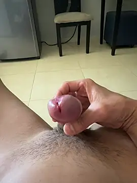 JOSE PAPUFA online show from April 2, 7:00 pm