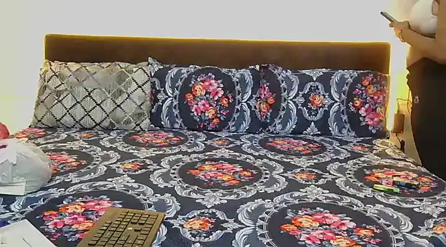 Snapshot of chavi_12 chatting on March 4, 3:48 pm chavi 12 online show from March 4, 3:48 pm