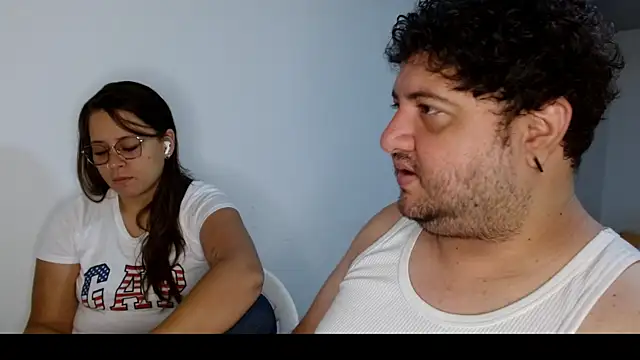 Snapshot of Paloma_Desire chatting on November 4, 1:10 pm Paloma Desire online show from November 4, 1:10 pm