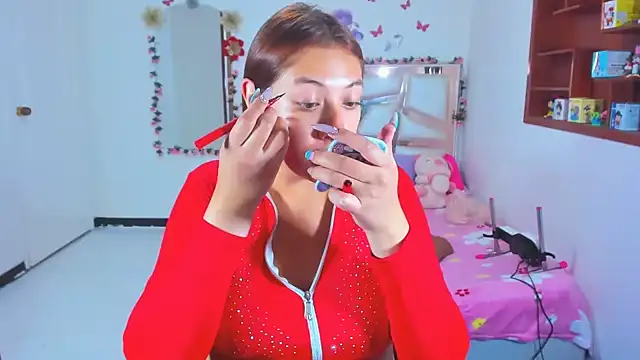 perlabeautiful online show from January 17, 1:10 am