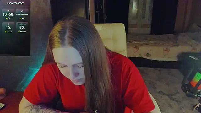 Alice Dreamgirl  online show from February 27, 4:10 pm