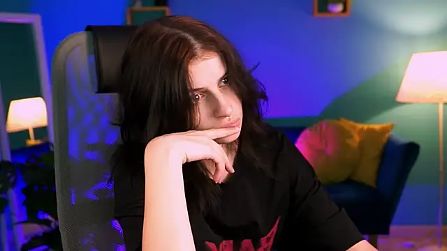 JadeCastle  online show from January 19, 4:22 pm