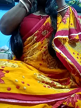 Hot-Manshi2 online show from February 7, 6:44 pm