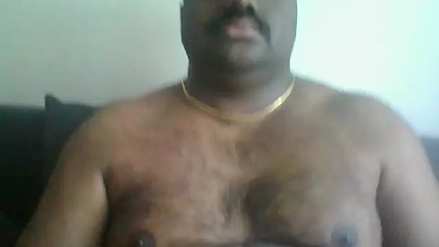 Snapshot of indianbearbot chatting on December 15, 1:11 pm indianbearbot online show from December 15, 1:11 pm