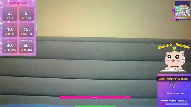 Snapshot of indianbearbot chatting on February 22, 10:42 pm indianbearbot online show from February 22, 10:42 pm