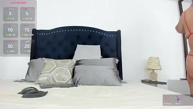 Snapshot of hotmature1 chatting on November 16, 9:04 am hotmature1 online show from November 16, 9:04 am