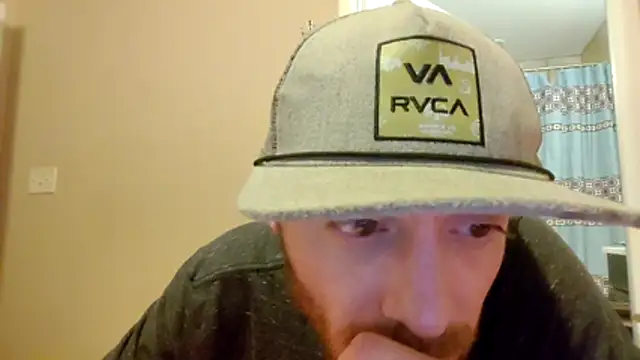 Huntzg23 online show from December 15, 1:32 am