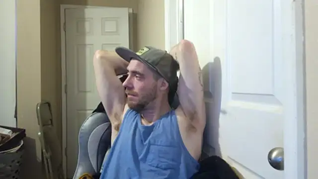 Huntzg23 online show from March 31, 6:47 am