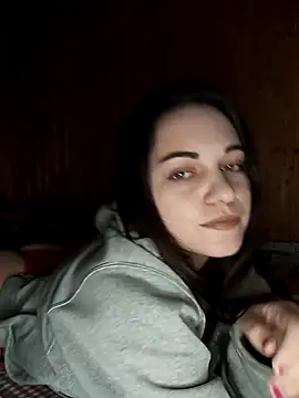 Snapshot of Eleni_Pappa chatting on February 17, 8:19 am Eleni Pappa online show from February 17, 8:19 am