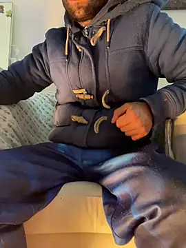 cappellabig35 online show from January 31, 10:52 pm