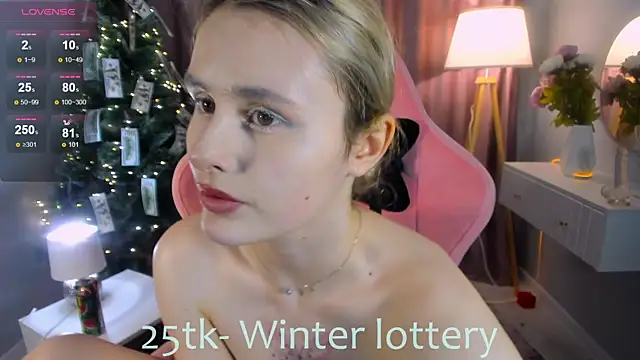 Molly Toads online show from December 31, 2:36 pm