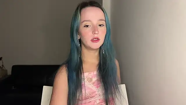 bumble bee online show from March 3, 1:09 pm