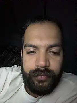 Arsh Loves Luv online show from December 18, 11:11 pm