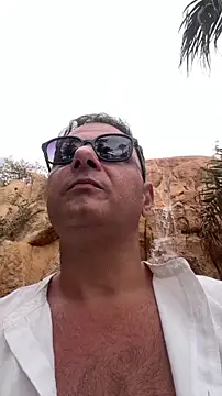 SecretlyDD online show from January 9, 9:34 am