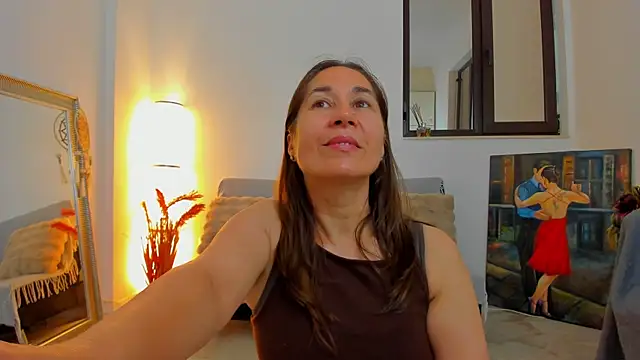 Snapshot of Julya_Anna chatting on July 13, 5:10 am Julya Anna online show from July 13, 5:10 am