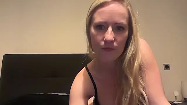 Emmy frenchie online show from January 13, 8:15 pm