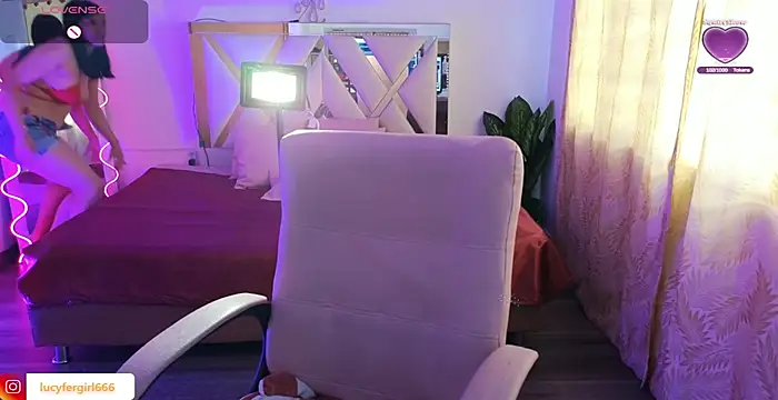 Emilly tay online show from February 24, 5:53 pm