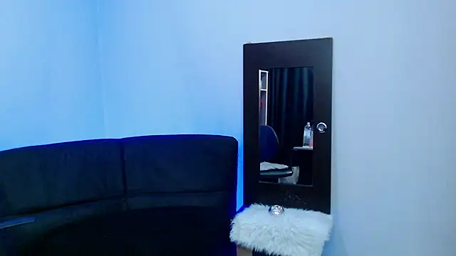 arianna ros3 online show from February 5, 10:01 pm