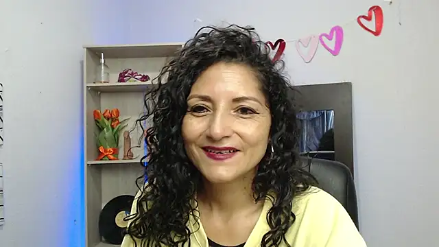 arianna ros3 online show from February 12, 3:38 pm