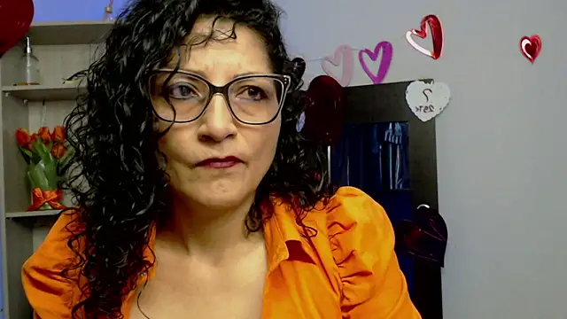 arianna ros3 online show from February 18, 1:00 pm