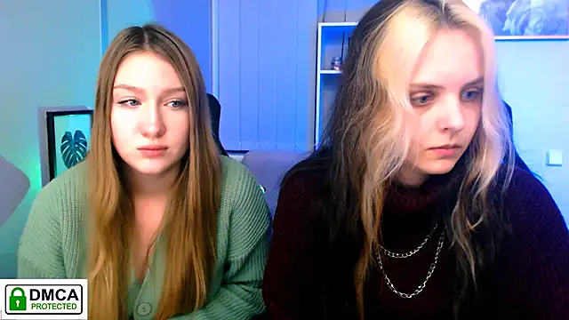 playful sophie online show from December 30, 2:08 pm