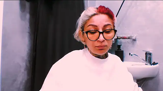 Lucky Deniz online show from November 23, 10:04 am