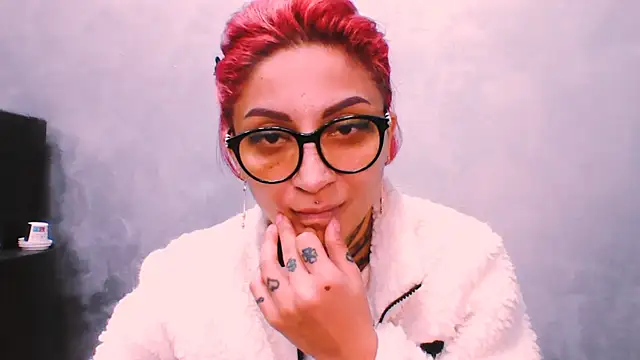 Lucky Deniz online show from November 30, 8:51 am