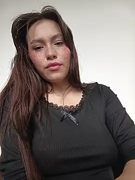 Snapshot of eriika_deep_ chatting on July 8, 6:12 pm eriika deep online show from July 8, 6:12 pm