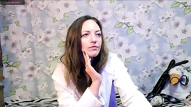 KattyLuuu online show from March 2, 6:27 am