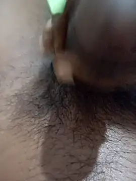 tharu111111 online show from January 21, 8:43 pm