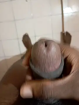 tharu111111 online show from February 4, 11:16 pm